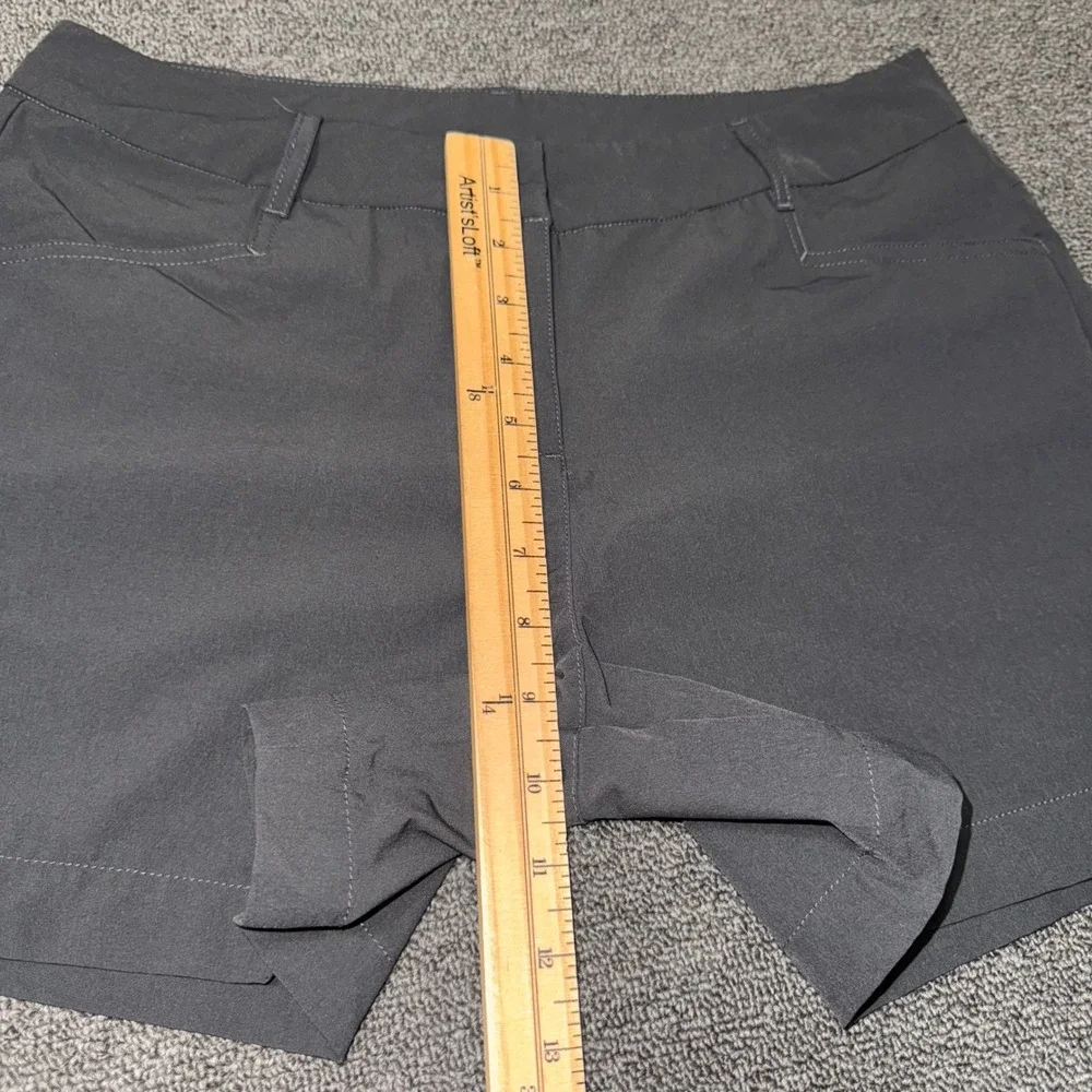 Willit Hiking Golf Shorts Gray Womens Size 8 Active Stretch Performance Gorpcore